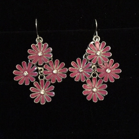 Flower Earrings - Picture 1 of 2